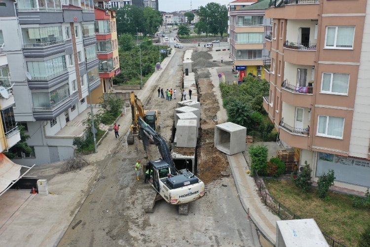 Büyükşehir 30 yıllık meseleye neşter vuruyor