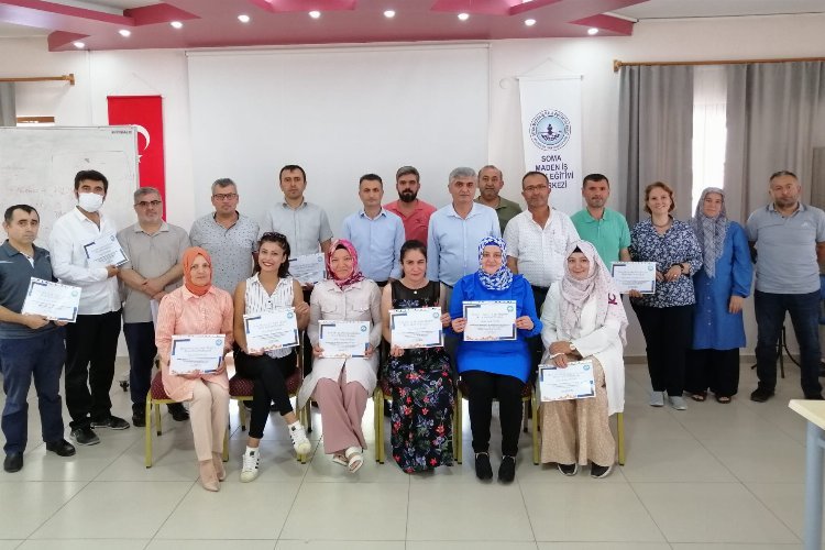 Manisa Soma’da arıcılar sertifikalandı