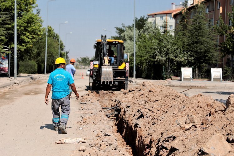 2000 KONUTLAR TOKİ’de içme suyu çizgisi yenileniyor