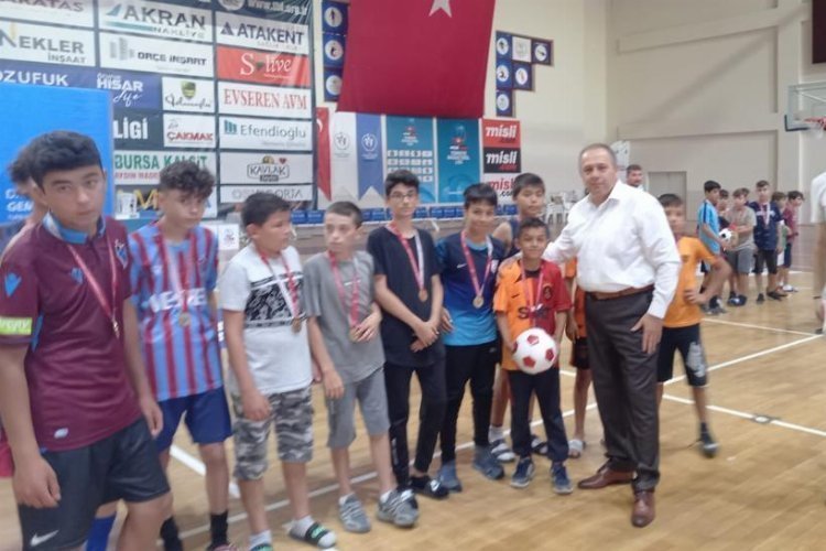 Bursa Gemlik’te Kur’an kursları ortasındaki futbol turnuvası sonuçlandı