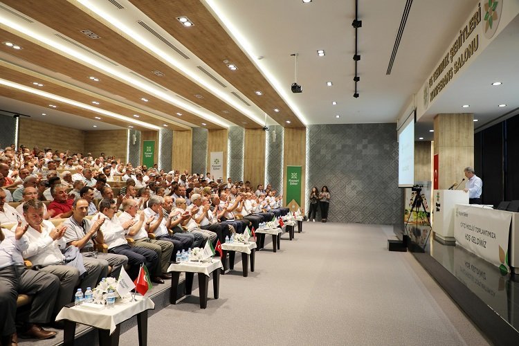 Çiftçi Meclisi’nden Akay’a tam dayanak