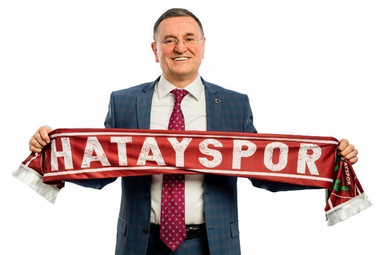 Lider Savaş: Hatayspor’da ligi birinci 10’da bitirecek kadro oluşturduk