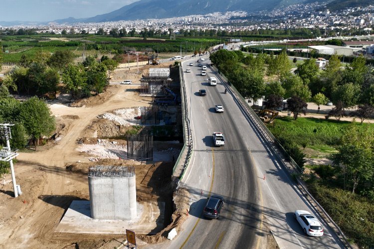 Bursa’da ulaşım düğümüne köprülerle tahlil