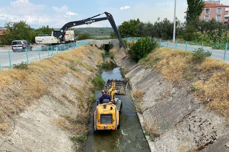 Manisa Soma’da su taşkınlarına karşı derelerde tedbir