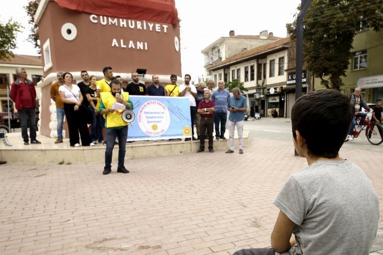 Bursa Yenişehir’de Eğitim-Sen’den ‘mesleki’ açıklama