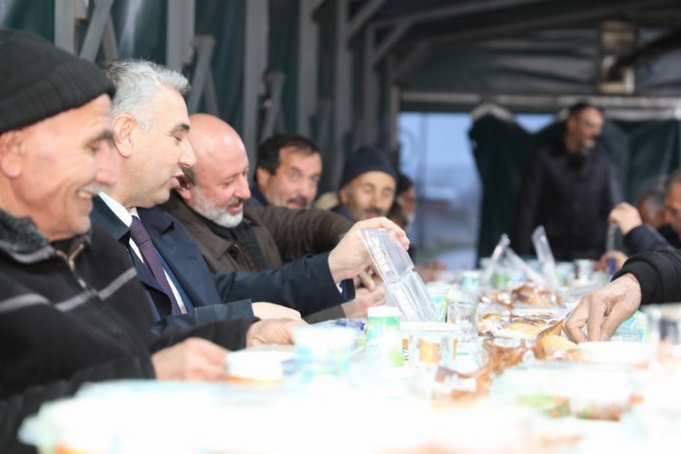 Kayseri Kocasinan Belediyesi’nden meskenlere iftar servisi