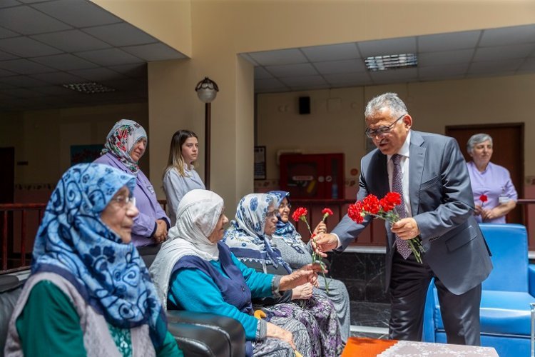 Ulu çınarlara Büyükkılıç’tan hürmet