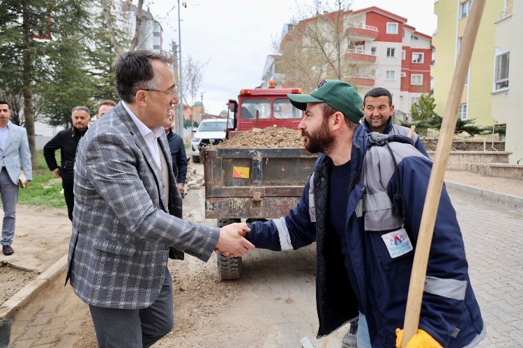 Mehmet Savran çalışmaları alanda inceledi